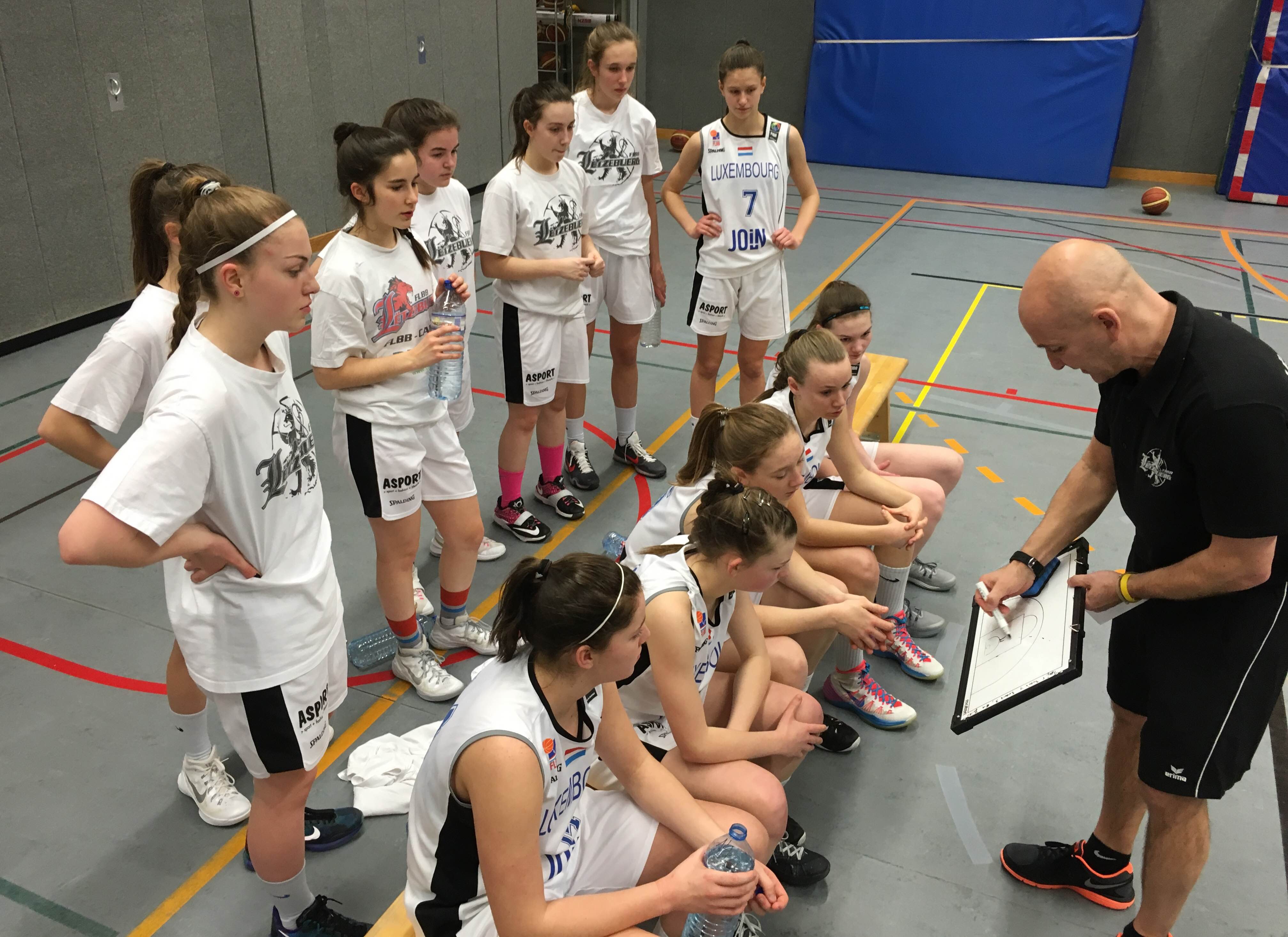 Gute Leistung der U16 Mädchen gegen Rhöndorf