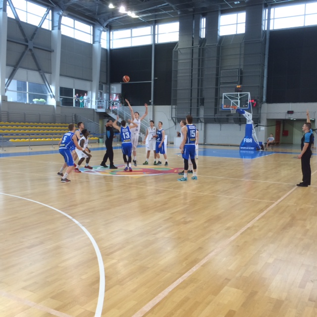 L'Islande bat le Luxembourg