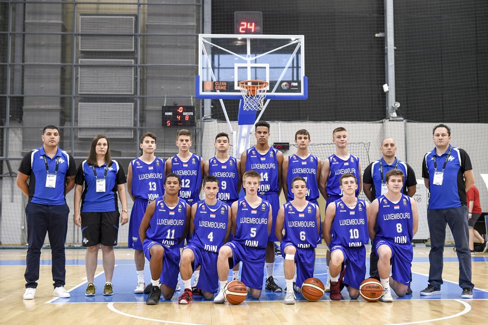 U16 Men lose their first game at the European Championship