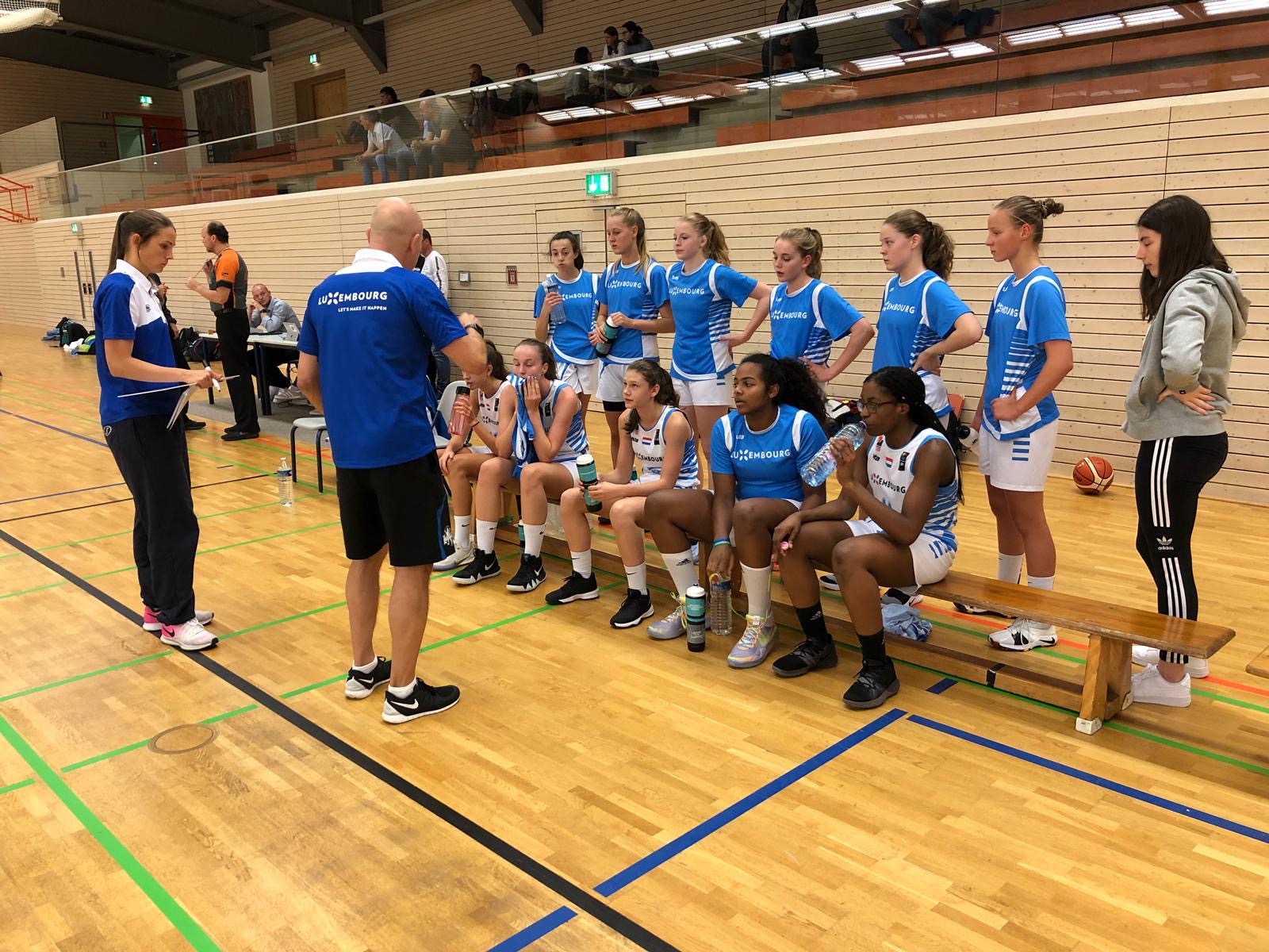 Die U16 Mädchen gewinnen mit 82 zu 50 gegen U17 SG Royals Südwest 